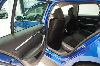 Škoda Octavia, 1.5, 96 kW, bensiin+cng, automaat, esivedu