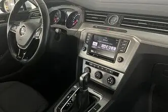 Volkswagen Passat, 1.4, 92 kW, bensiin, automaat, esivedu