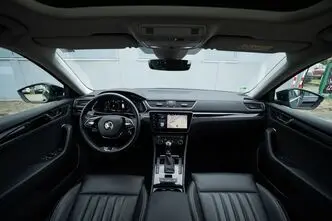 Škoda Superb, 1.4, 158 kW, bensiin, automaat, esivedu