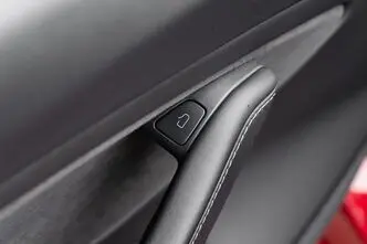 Tesla Model 3, 324 kW, elekter, automaat, nelikvedu
