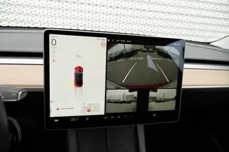 Tesla Model 3, 324 kW, elekter, automaat, nelikvedu