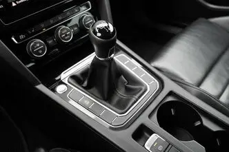 Volkswagen Passat, 2.0, 110 kW, diisel, manuaal, esivedu
