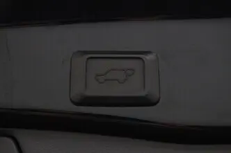 Toyota RAV4, 2.0, 129 kW, bensiin, manuaal, esivedu