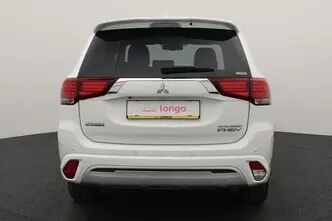 Mitsubishi Outlander, 2.4, 99 kW, pistikhübriid, automaat, nelikvedu