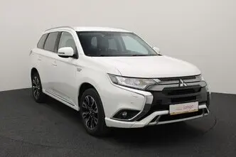 Mitsubishi Outlander, 2.4, 99 kW, pistikhübriid, automaat, nelikvedu