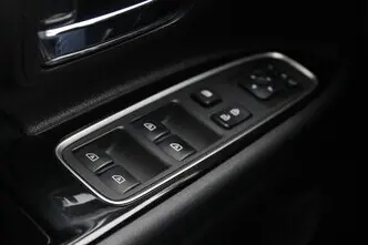 Mitsubishi Outlander, 2.4, 99 kW, pistikhübriid, automaat, nelikvedu