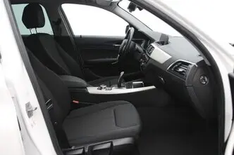 BMW 118, 1.5, 100 kW, bensiin, automaat, tagavedu