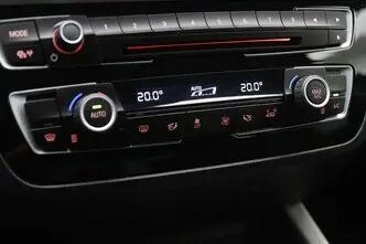 BMW 118, 1.5, 100 kW, bensiin, automaat, tagavedu
