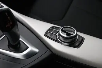 BMW 118, 1.5, 100 kW, bensiin, automaat, tagavedu