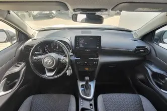 Toyota Yaris Cross, 1.5, 68 kW, гибрид, автомат, передний привод