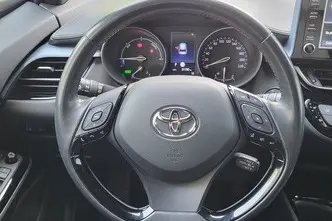Toyota C-HR, 1.8, 72 kW, гибрид, автомат, передний привод