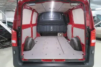 Mercedes-Benz Vito, 2.1, 100 kW, diisel, manuaal, tagavedu