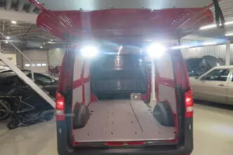 Mercedes-Benz Vito, 2.1, 100 kW, diisel, manuaal, tagavedu