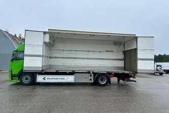 Volvo FM330, 250 kW, дизель, автомат