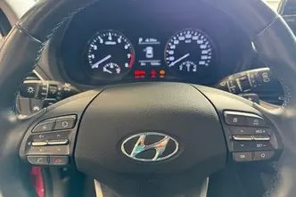 Hyundai i30, 1.4, 103 kW, petrol, automatic, front-wheel drive