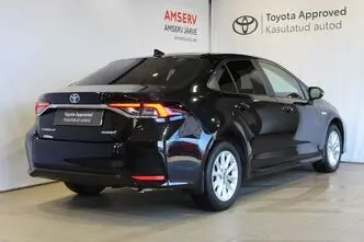 Toyota Corolla, 1.8, 72 kW, гибрид, автомат, передний привод