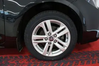Toyota Corolla, 1.8, 72 kW, hübriid, automaat, esivedu