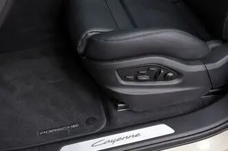Porsche Cayenne, 3.0, 346 kW, petrol, automatic, four-wheel drive
