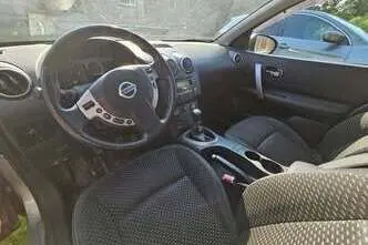 Nissan Qashqai, 1.5, 78 kW, дизель, механическая, передний привод