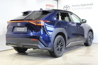 Toyota bZ4X, 73 kW, elekter, esivedu