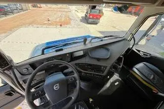 Volvo FH 16 750 6x4, 552 kW, diesel, automatic