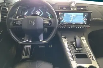 DS 7 Crossback, 1.6, 221 kW, pistikhübriid, automaat, nelikvedu
