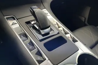 DS 7 Crossback, 1.6, 221 kW, pistikhübriid, automaat, nelikvedu