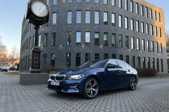 BMW 320, 2.0, 140 kW, hybrid, automatic, four-wheel drive