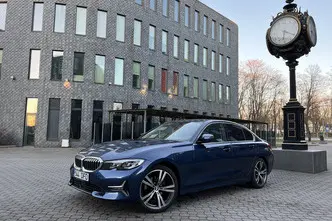 BMW 320, 2.0, 140 kW, hybrid, automatic, four-wheel drive