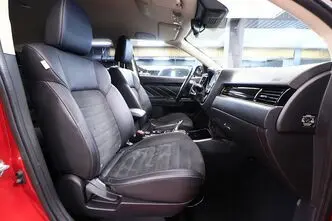Mitsubishi Outlander, 2.0, 99 kW, hübriid, automaat, nelikvedu
