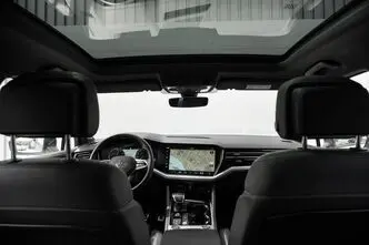 Volkswagen Touareg, 3.0, 340 kW, bensiin, automaat, nelikvedu