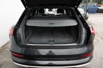 Audi e-tron, 300 kW, electric, automatic, four-wheel drive
