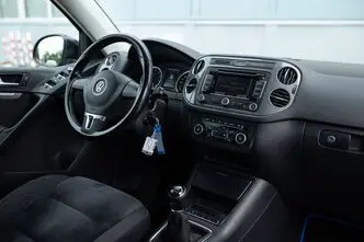 Volkswagen Tiguan, 1.4, 88 kW, bensiin, manuaal