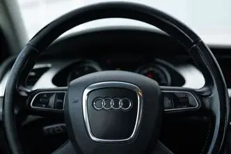 Audi A4, 2.0, 103 kW, diesel, manual