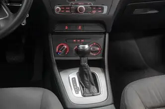 Audi Q3, 2.0, 125 kW, bensiin, automaat, nelikvedu