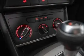Audi Q3, 2.0, 125 kW, bensiin, automaat, nelikvedu