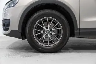 Audi Q3, 2.0, 125 kW, bensiin, automaat, nelikvedu