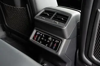 Audi e-tron, 370 kW, electric, automatic, four-wheel drive