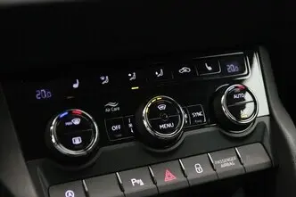 Škoda Karoq, 1.5, 110 kW, bensiin, automaat, esivedu