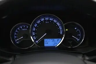 Toyota Corolla, 1.6, 97 kW, bensiin, automaat, esivedu