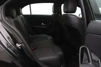 Mercedes-Benz A 200, 1.3, 120 kW, bensiin, automaat, esivedu