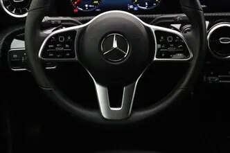 Mercedes-Benz A 200, 1.3, 120 kW, bensiin, automaat, esivedu