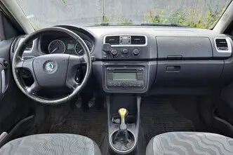 Škoda Roomster, 1.4, 85 kW, bensiin, manuaal, esivedu