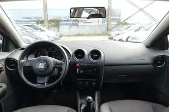 SEAT Cordoba, 1.6, 104 kW, bensiin, manuaal, esivedu