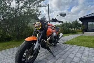 Moto Guzzi, 1.1, 65 kW, petrol, manual, rear-wheel drive