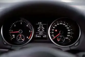 Volkswagen Golf, 2.0, 81 kW, дизель, механическая, передний привод