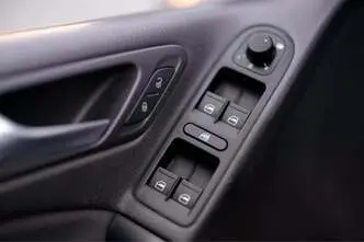 Volkswagen Golf, 2.0, 81 kW, дизель, механическая, передний привод