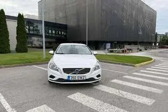 Volvo S60, 2.0, 120 kW, дизель, автомат, передний привод