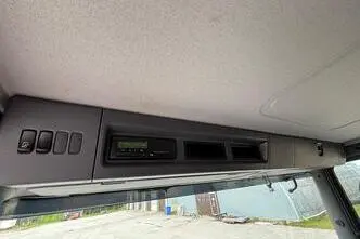 Scania P410, 302 kW, diisel, automaat