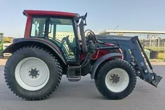 Valtra N101, 4.4, 84 kW, дизель, полный привод